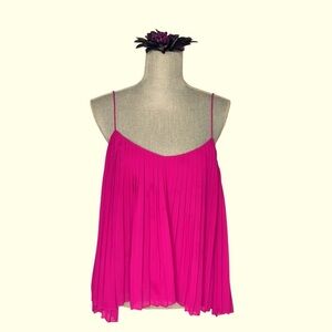 Abercrombie and Fitch bright pink pleated tank top women’s size Large